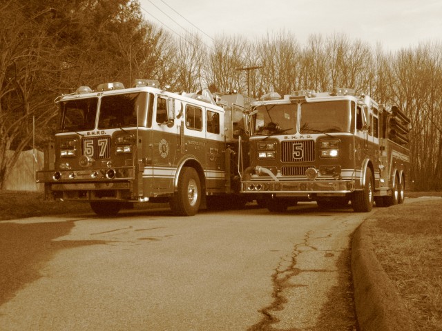 Tower Ladder 57 and Tanker 5
West Patent Elementary School